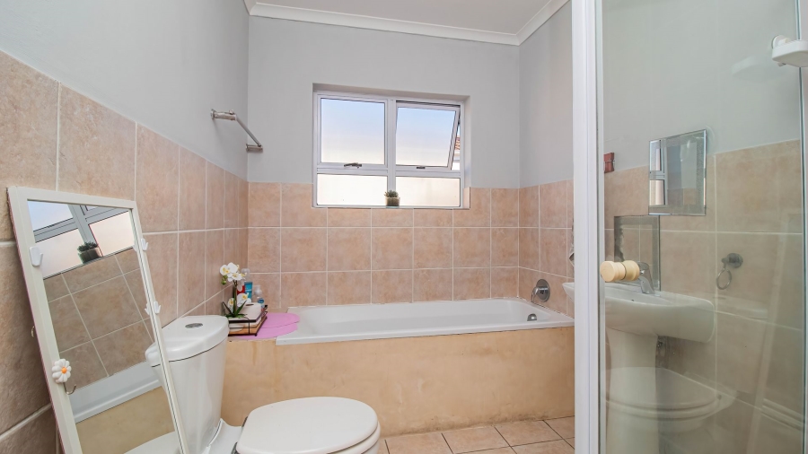 3 Bedroom Property for Sale in Muizenberg Western Cape
